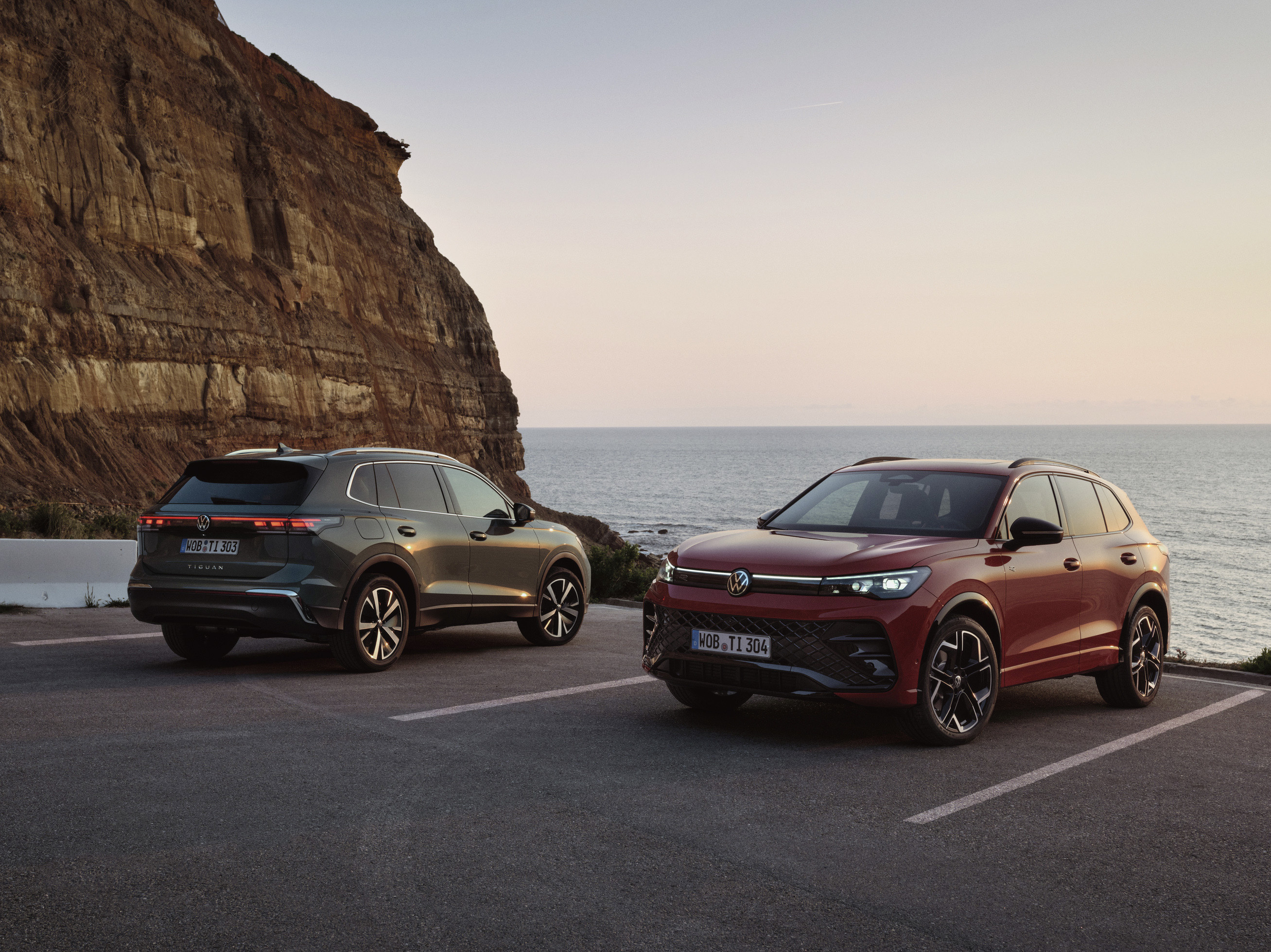 VOLKSWAGEN TIGUAN ESTATE SPECIAL EDITION 1.5 TSI eHybrid Match 5dr DSG