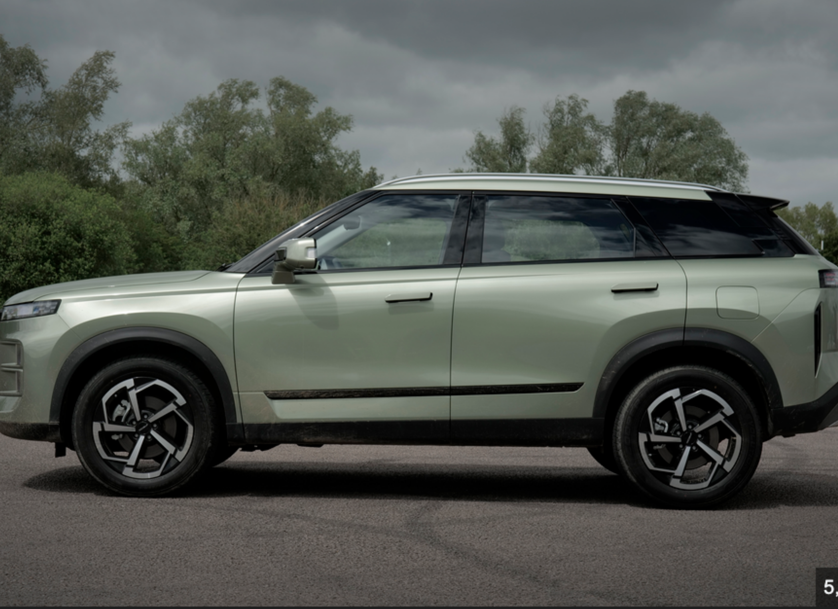 JAECOO 5 ESTATE 1.6T Luxury 5dr 7DCT